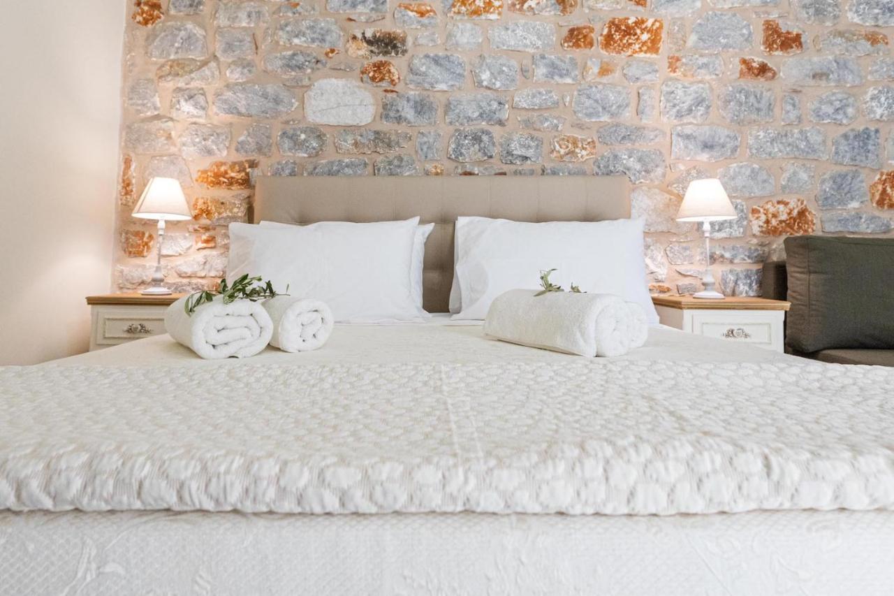 Elaianthos 2 Aparthotel Gythio Buitenkant foto